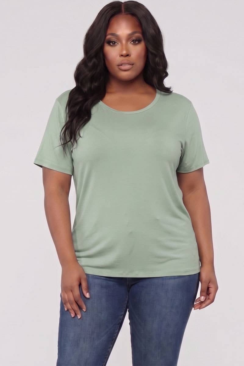 Plus Size Basic Short Sleeve T-shirt